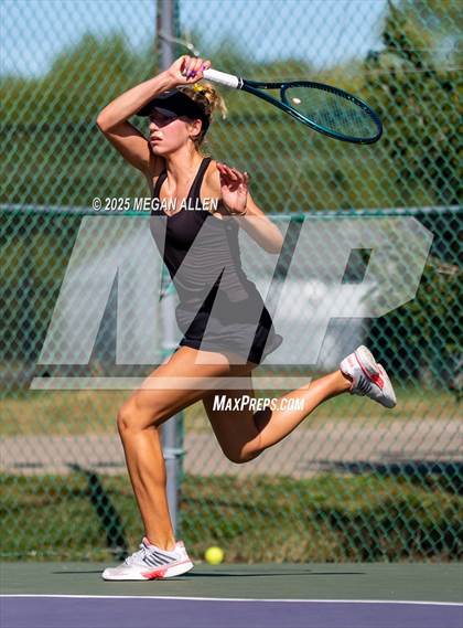 Thumbnail 2 in OHSAA Girls Sectionals photogallery.