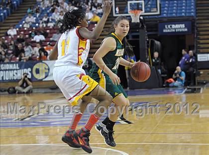 Thumbnail 1 in Berkeley vs. Kennedy (CIF D1 NorCal Regional Final) photogallery.