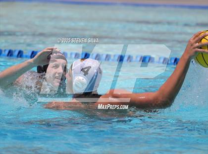 Thumbnail 2 in La Jolla vs. Torrey Pines (18th Annual Draz Classic) photogallery.