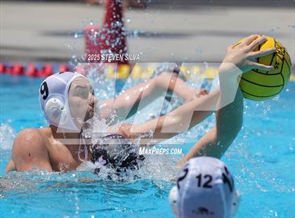 Thumbnail 2 in La Jolla vs. Torrey Pines (18th Annual Draz Classic) photogallery.