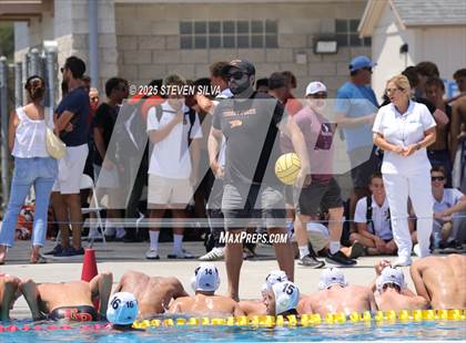 Thumbnail 1 in La Jolla vs. Torrey Pines (18th Annual Draz Classic) photogallery.