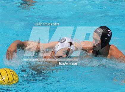 Thumbnail 3 in La Jolla vs. Torrey Pines (18th Annual Draz Classic) photogallery.