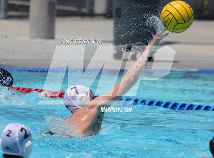Thumbnail 2 in La Jolla vs. Torrey Pines (18th Annual Draz Classic) photogallery.