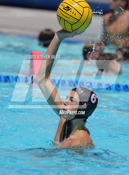 Thumbnail 1 in La Jolla vs. Torrey Pines (18th Annual Draz Classic) photogallery.