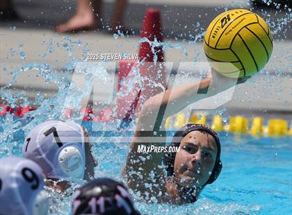 Thumbnail 1 in La Jolla vs. Torrey Pines (18th Annual Draz Classic) photogallery.