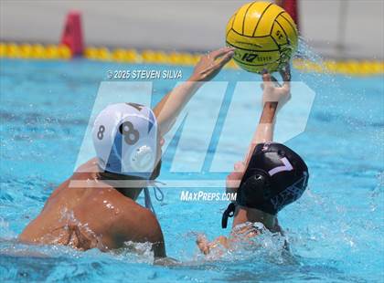 Thumbnail 2 in La Jolla vs. Torrey Pines (18th Annual Draz Classic) photogallery.