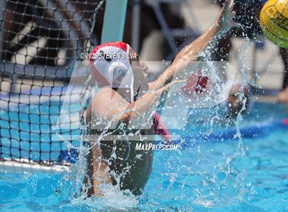 Thumbnail 3 in La Jolla vs. Torrey Pines (18th Annual Draz Classic) photogallery.