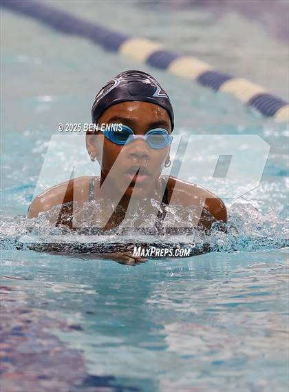 Thumbnail 3 in Lovett's Invitational photogallery.