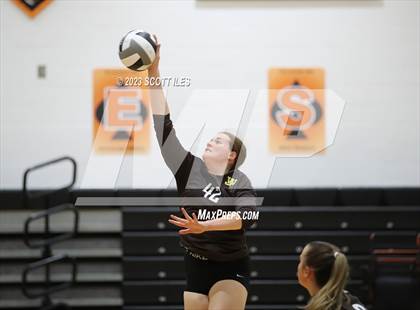 Thumbnail 3 in West Jefferson @ Amanda-Clearcreek photogallery.