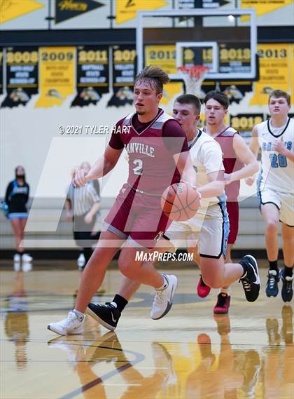 Thumbnail 3 in Danville vs Cascade (Avon High School) photogallery.