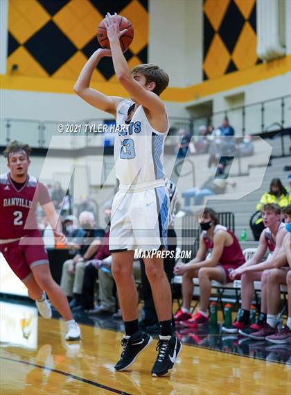 Thumbnail 3 in Danville vs Cascade (Avon High School) photogallery.