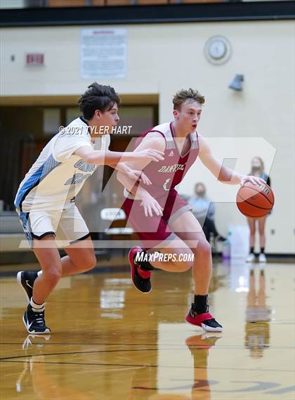 Thumbnail 1 in Danville vs Cascade (Avon High School) photogallery.