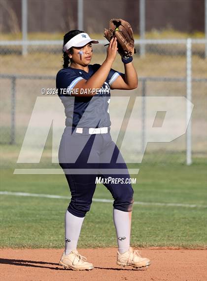 Thumbnail 3 in Poston Butte vs Deer Valley (AIA 4A Conference Play-In) photogallery.