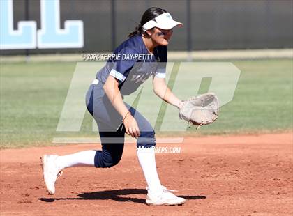 Thumbnail 2 in Poston Butte vs Deer Valley (AIA 4A Conference Play-In) photogallery.