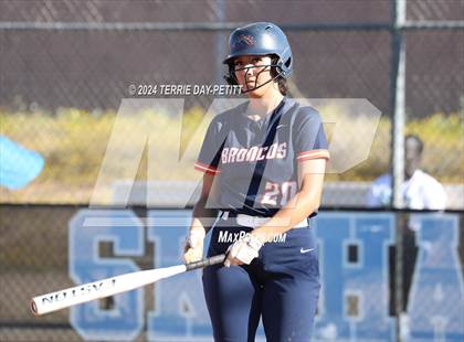 Thumbnail 2 in Poston Butte vs Deer Valley (AIA 4A Conference Play-In) photogallery.