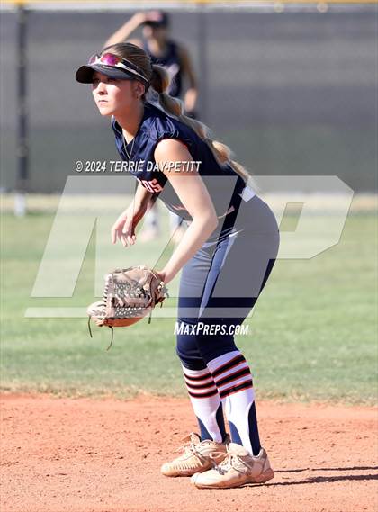 Thumbnail 1 in Poston Butte vs Deer Valley (AIA 4A Conference Play-In) photogallery.