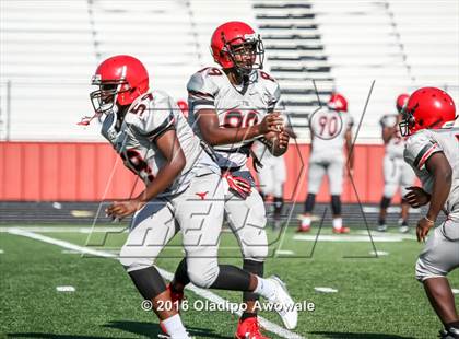 Thumbnail 2 in Allen @ Cedar Hill photogallery.