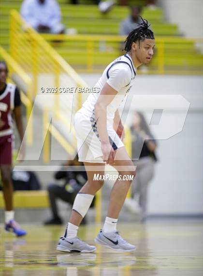 Thumbnail 2 in Pace Academy vs. Tucker (4A GHSA Final Four) photogallery.