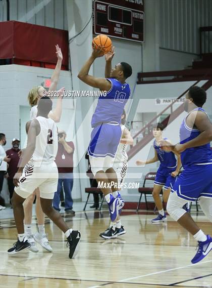 Thumbnail 3 in Bryant @ Benton (Saline County Showdown) photogallery.