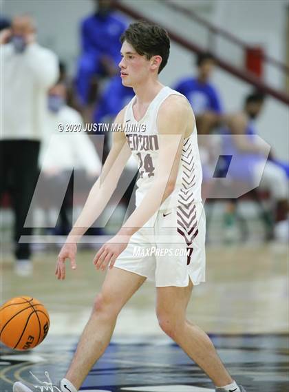 Thumbnail 2 in Bryant @ Benton (Saline County Showdown) photogallery.