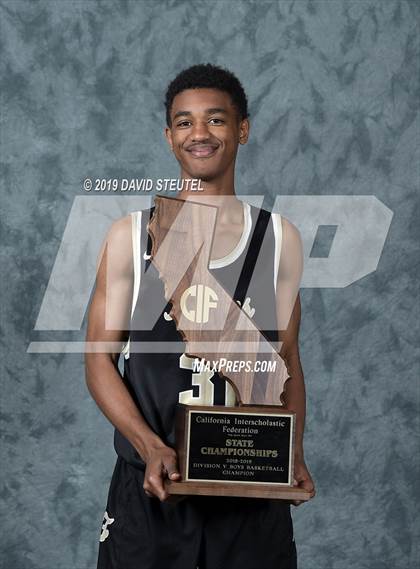 Thumbnail 1 in Foothill (CIF State D5 Award Photos) photogallery.