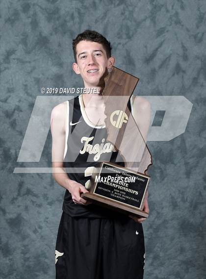 Thumbnail 3 in Foothill (CIF State D5 Award Photos) photogallery.