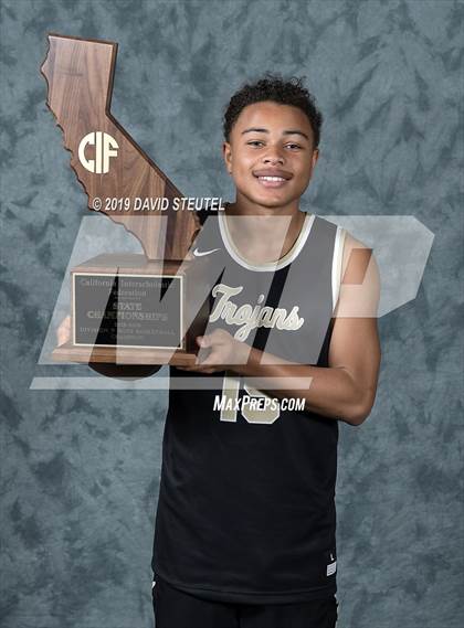 Thumbnail 1 in Foothill (CIF State D5 Award Photos) photogallery.