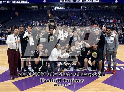 Thumbnail 2 in Foothill (CIF State D5 Award Photos) photogallery.