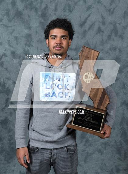 Thumbnail 2 in Foothill (CIF State D5 Award Photos) photogallery.