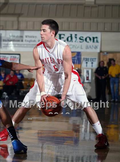 Thumbnail 2 in Mater Dei vs. Orlando Christian Prep (City of Palms Classic) photogallery.