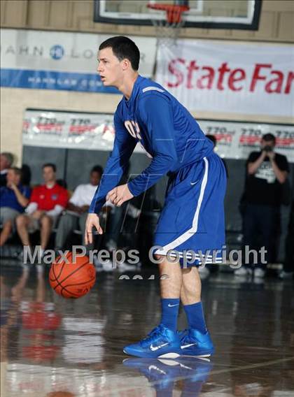 Thumbnail 3 in Mater Dei vs. Orlando Christian Prep (City of Palms Classic) photogallery.