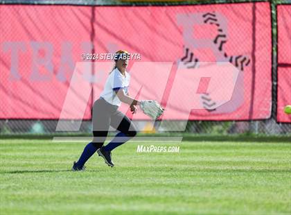 Thumbnail 2 in Grandview @ Regis Jesuit photogallery.
