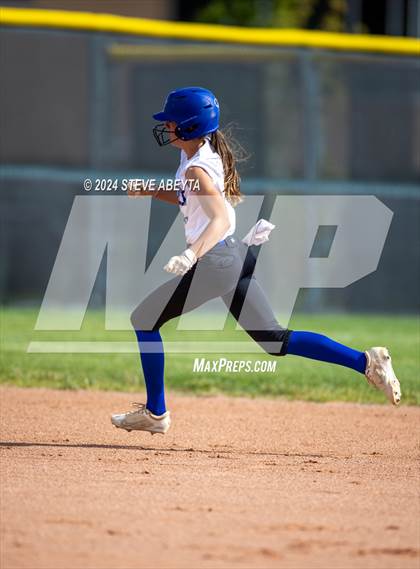 Thumbnail 2 in Grandview @ Regis Jesuit photogallery.