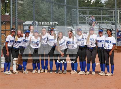 Thumbnail 2 in Grandview @ Regis Jesuit photogallery.