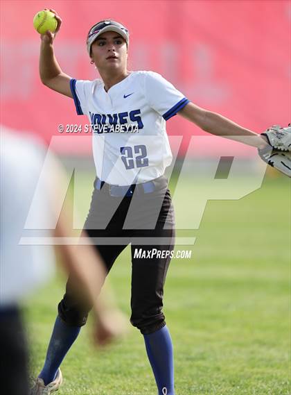 Thumbnail 2 in Grandview @ Regis Jesuit photogallery.