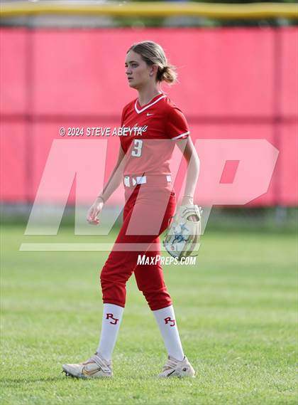 Thumbnail 2 in Grandview @ Regis Jesuit photogallery.
