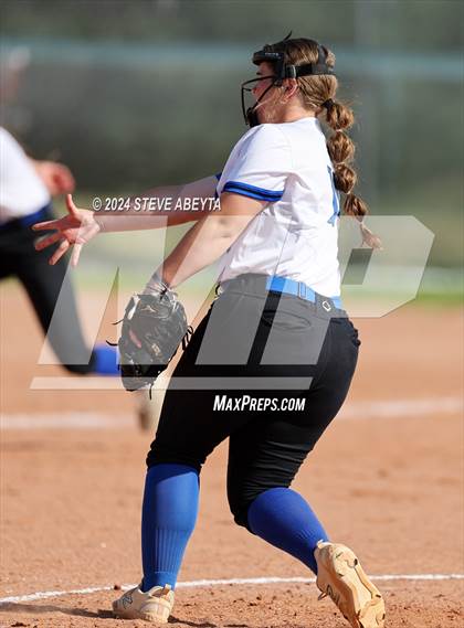 Thumbnail 2 in Grandview @ Regis Jesuit photogallery.