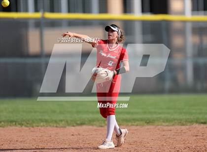 Thumbnail 1 in Grandview @ Regis Jesuit photogallery.