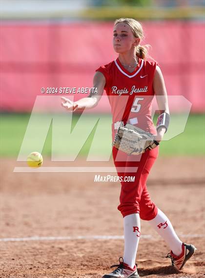 Thumbnail 1 in Grandview @ Regis Jesuit photogallery.