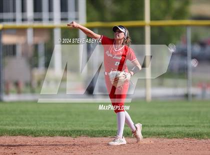 Thumbnail 2 in Grandview @ Regis Jesuit photogallery.