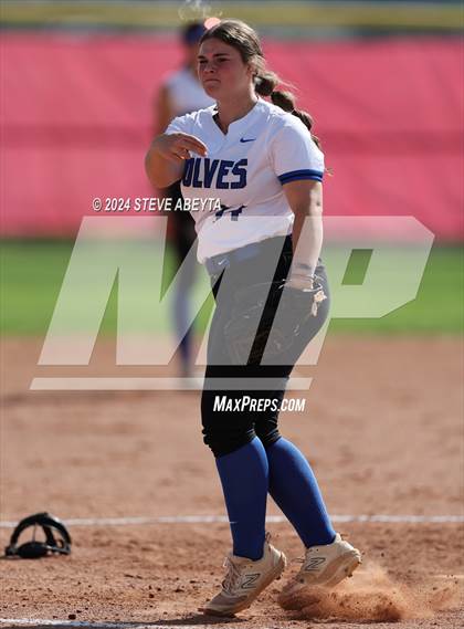 Thumbnail 2 in Grandview @ Regis Jesuit photogallery.
