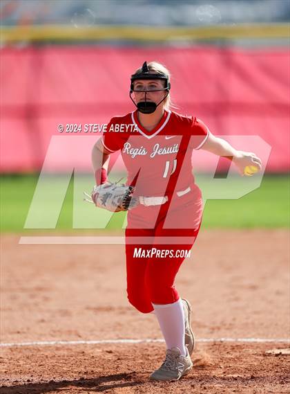 Thumbnail 1 in Grandview @ Regis Jesuit photogallery.