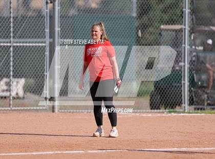 Thumbnail 2 in Grandview @ Regis Jesuit photogallery.