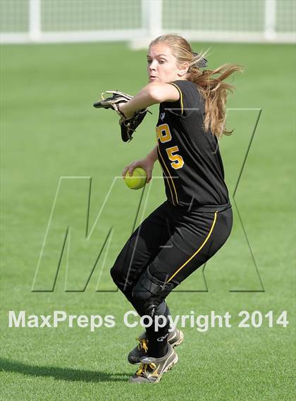 Thumbnail 3 in Capistrano Valley vs Woodbridge (Woodbridge Tournament) photogallery.