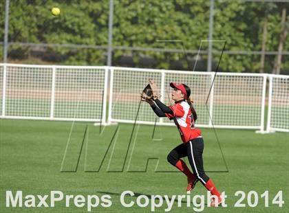 Thumbnail 2 in Capistrano Valley vs Woodbridge (Woodbridge Tournament) photogallery.