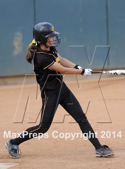 Thumbnail 2 in Capistrano Valley vs Woodbridge (Woodbridge Tournament) photogallery.