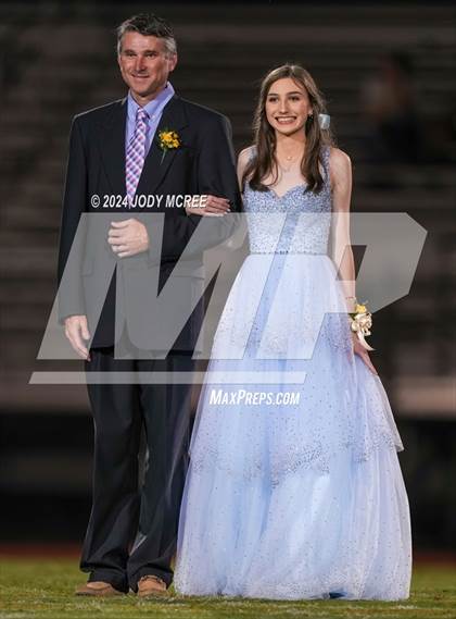 Thumbnail 2 in Knoxville Catholic @ Briarcrest Christian photogallery.
