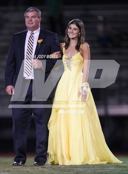 Thumbnail 2 in Knoxville Catholic @ Briarcrest Christian photogallery.