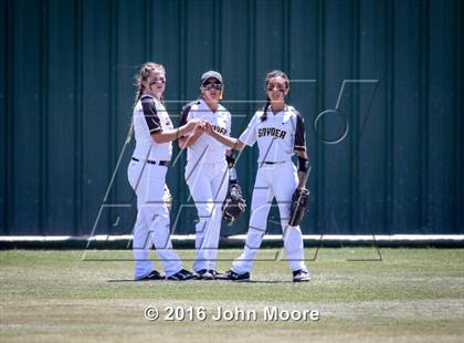Thumbnail 2 in Snyder vs Seminole (UIL 4A Playoffs) photogallery.