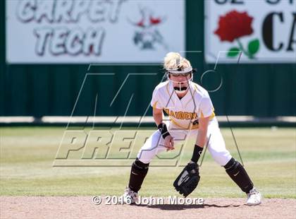 Thumbnail 3 in Snyder vs Seminole (UIL 4A Playoffs) photogallery.